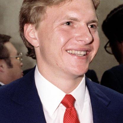 Lee Bass Net Worth and Profile