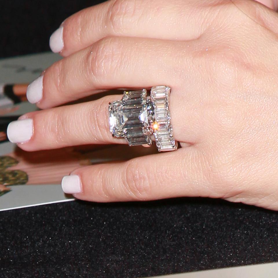 divorce rings depressing jewelry trend