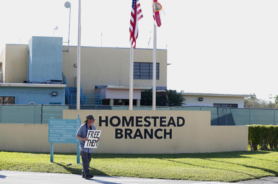 Amnesty Report Child Migrant Facility Violates Human Rights