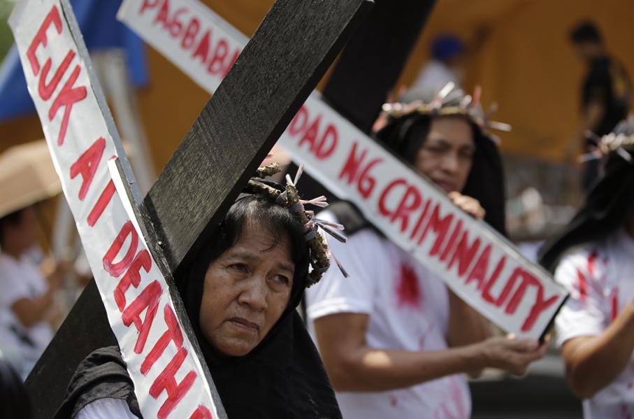 Philippines Needs A Leader Dressed In White